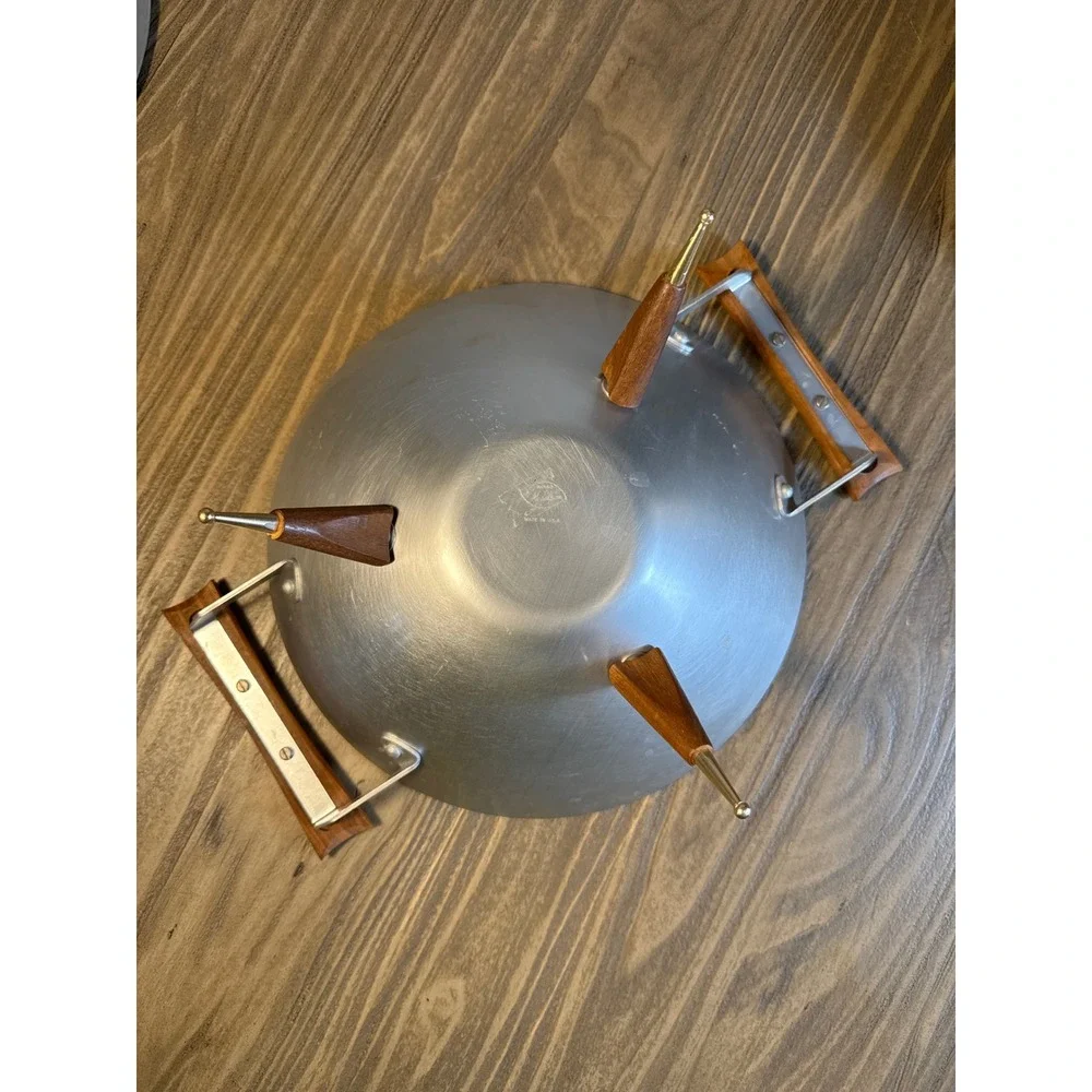 Vintage Mirro Medallion Chafing Dish MCM 10in Silver Wood Starburst Serving Set